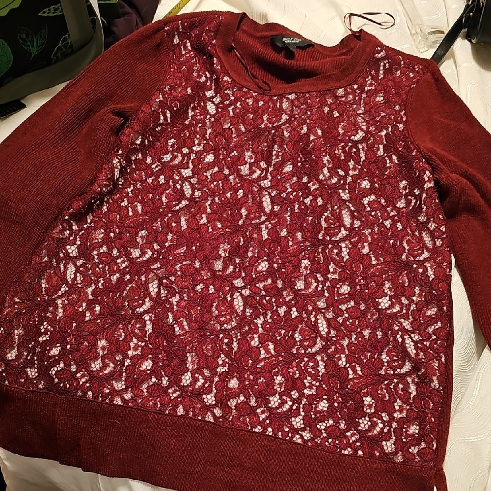 Sumply Vere Red Lace Sweater
